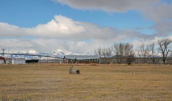 297 Big Timber Loop Rd, Big Timber, MT 59011