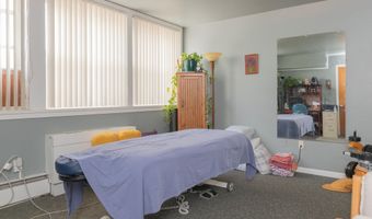 708 W Huron St 3, Ann Arbor, MI 48103