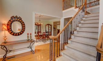 5344 Chaversham Ln, Peachtree Corners, GA 30092