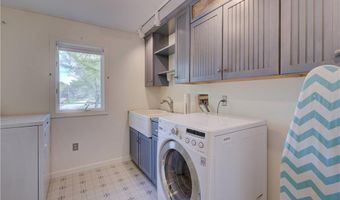 23 Pine Top Rd, Barrington, RI 02806