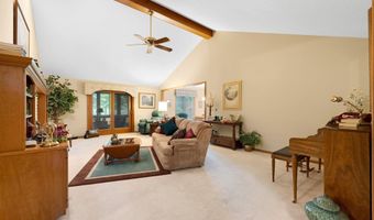 1114 Packard PL Pl, Auburn, IN 46706