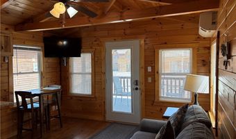 5919 Lake Rd 15, Ashtabula, OH 44004