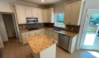 510 Stonebrook Farms Dr, Alpharetta, GA 30004