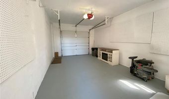 1247 Birchwood Dr, Hanover Twp., PA 18017