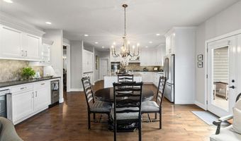 4715 Richland Woods Ct, Alton, IL 62002