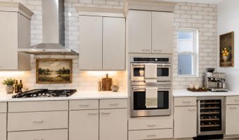 2315 DEPAUW Ave, Orlando, FL 32804