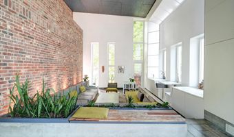 2720 Yadkin Ave, Charlotte, NC 28205