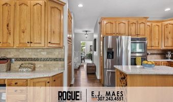 5406 E 21st St, Casper, WY 82609