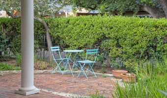 140 Fair Oaks, Alamo Heights, TX 78209