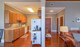 302 C Water St, Bainbridge, GA 39817