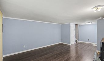 302 Westwinds Dr, Almont, MI 48003