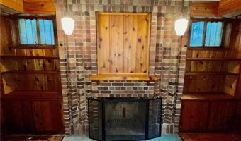 810 3rd St NW, Austin, MN 55912