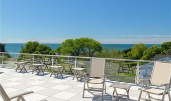 592 Tuckerman Ave, Middletown, RI 02842