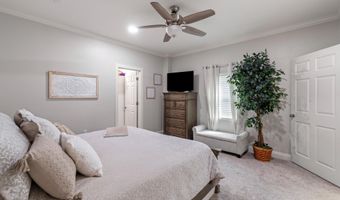 5004 Oak St, Bay St. Louis, MS 39520