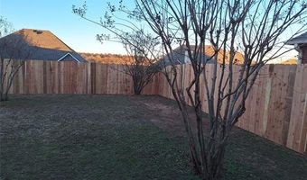 830 Magnolia Dr, Ada, OK 74820