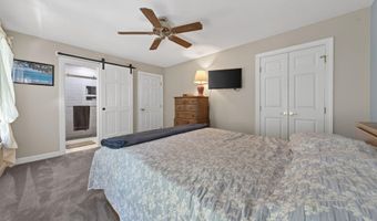 1104 Fallen Oak Dr, Apex, NC 27502
