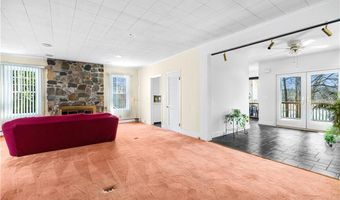 2444 Hartford Ave, Johnston, RI 02919