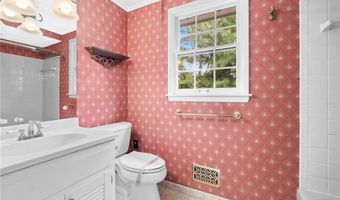 1942 Overland Ct, Allison Park, PA 15101