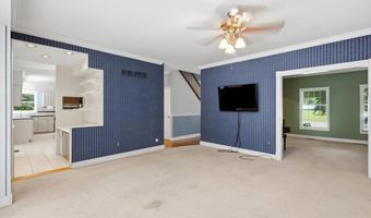 477 Redwood Forest Dr, Ballwin, MO 63021