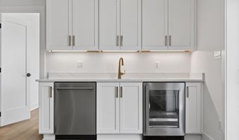 861 N MANCHESTER St, Arlington, VA 22205