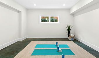 10 Stony Brook Rd, Darien, CT 06820