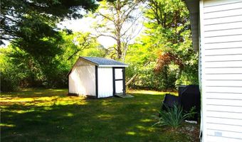 3 Lear Dr, Coventry, RI 02816