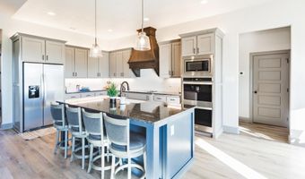 170 Rolling Hills Blvd, Alvord, TX 76225