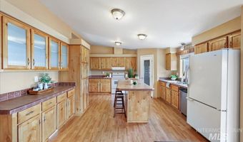 4240 N 1400 E, Buhl, ID 83316