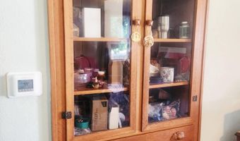 201 E 1st Ave, Arthur, IA 51431