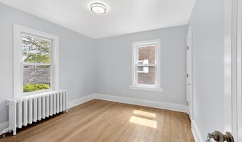 979 Washington Ave, Albany, NY 12206
