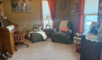 1409 13th St, Aurora, NE 68818