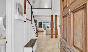 4 Hidden Lake Ct, Bluffton, SC 29910