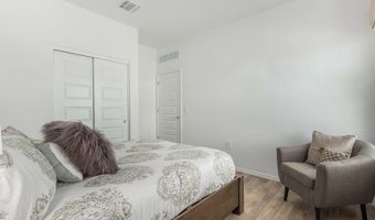 1044 S Chatfield Ave, Vail, AZ 85641