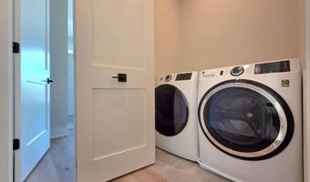 41 E REED Ave, Alexandria, VA 22305