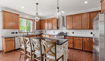 6284 Marlowe Ave NE, Albertville, MN 55301