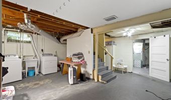 2501 Kessler Blvd E Dr, Indianapolis, IN 46220