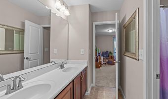 1950 Firenza Dr, Apex, NC 27502