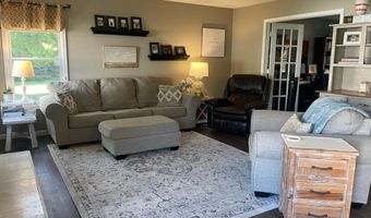 2329 Woodridge Dr, Adrian, MI 49221