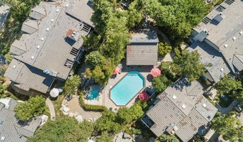 5720 Skyview Way E, Agoura Hills, CA 91301