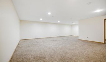1600 26th St SW, Austin, MN 55912
