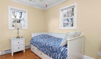 106 Cedar Island Rd, Narragansett, RI 02822