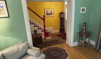 52 S Allen St, Albany, NY 12208