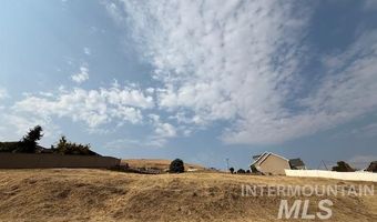 107 Appleford Dr, Asotin, WA 99402