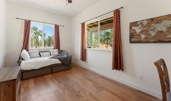 25150 Dersch Rd, Anderson, CA 96007