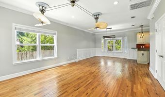 40 Myrtle St, Apalachicola, FL 32320