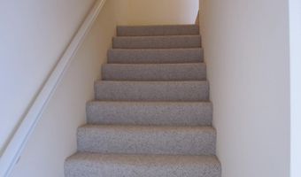 2806 Barclay Way, Ann Arbor, MI 48105