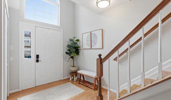 6006 KEBLE Dr, Alexandria, VA 22315
