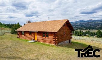 17 Rustic Rd, Cody, WY 82414