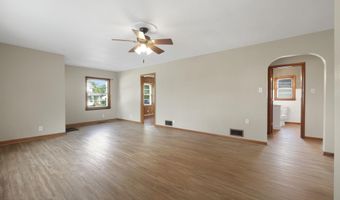 236 Center St, Auburn, IN 46706