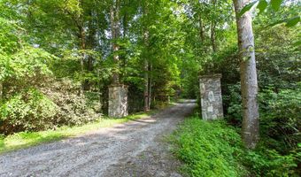 1200 Tobacco Branch Rd, Almond, NC 28702